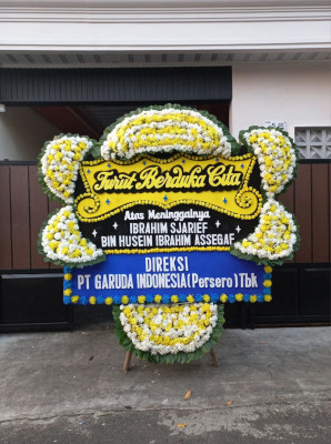 Papan Bunga Duka di Kebun Lada